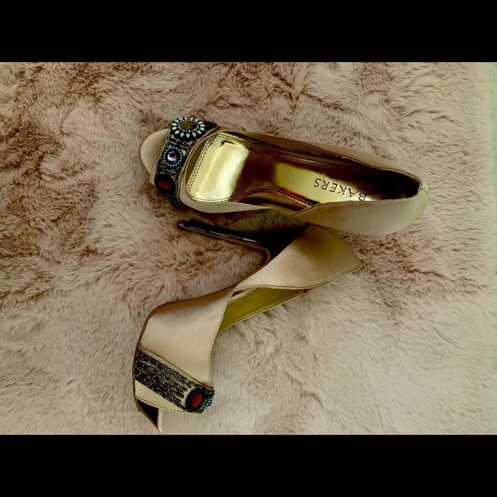 Taupe Bakers high heels.